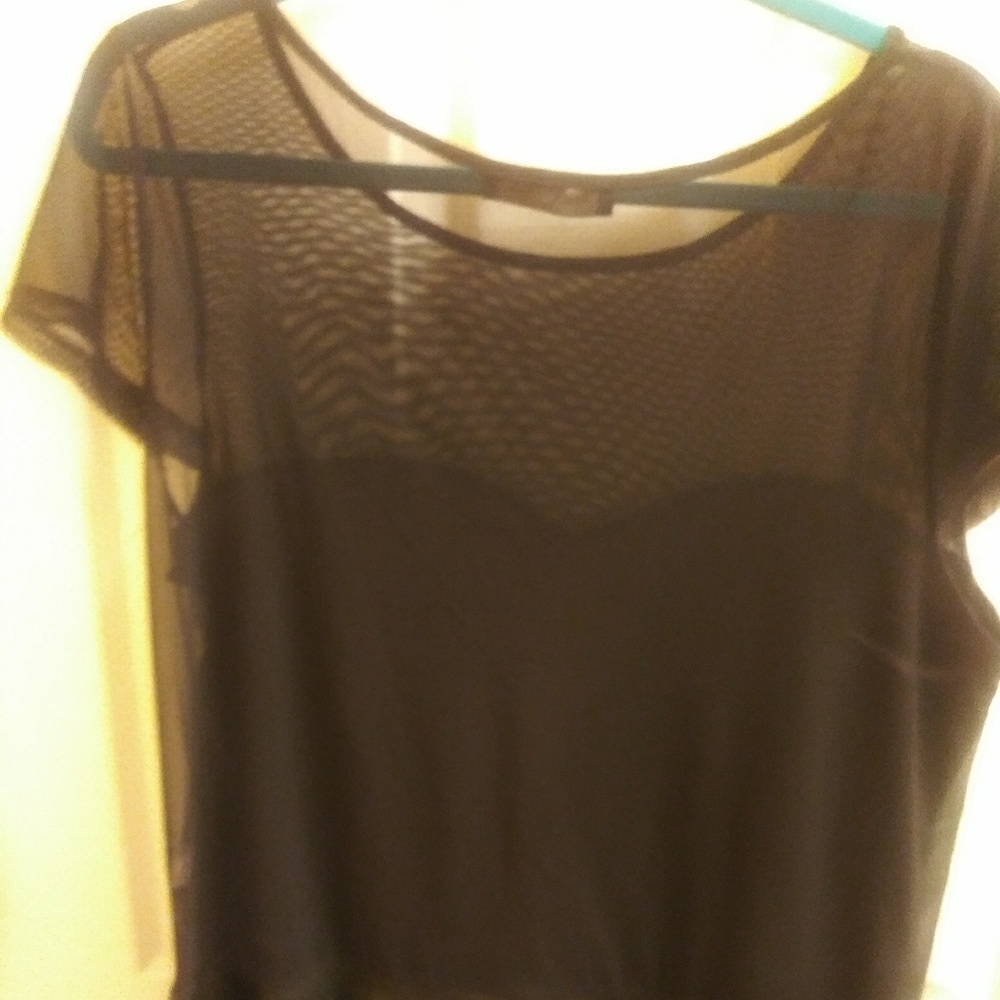 🚫🚫🚫 SOLD Peplum and mesh top